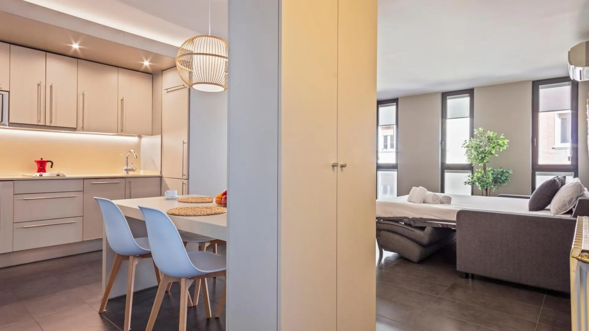 Aparthotel Bcn Montjuic Barcelona 3*,
